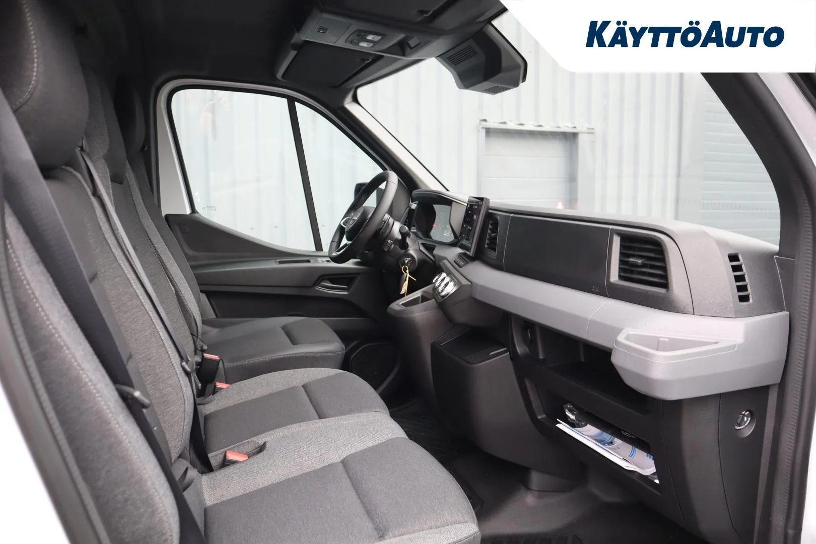 Nissan Interstar FSR-909 carousel image