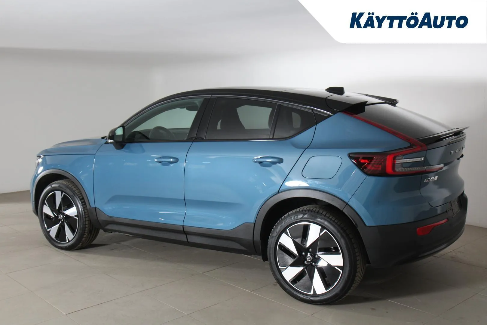 VOLVO EC40 NOH-268 carousel image