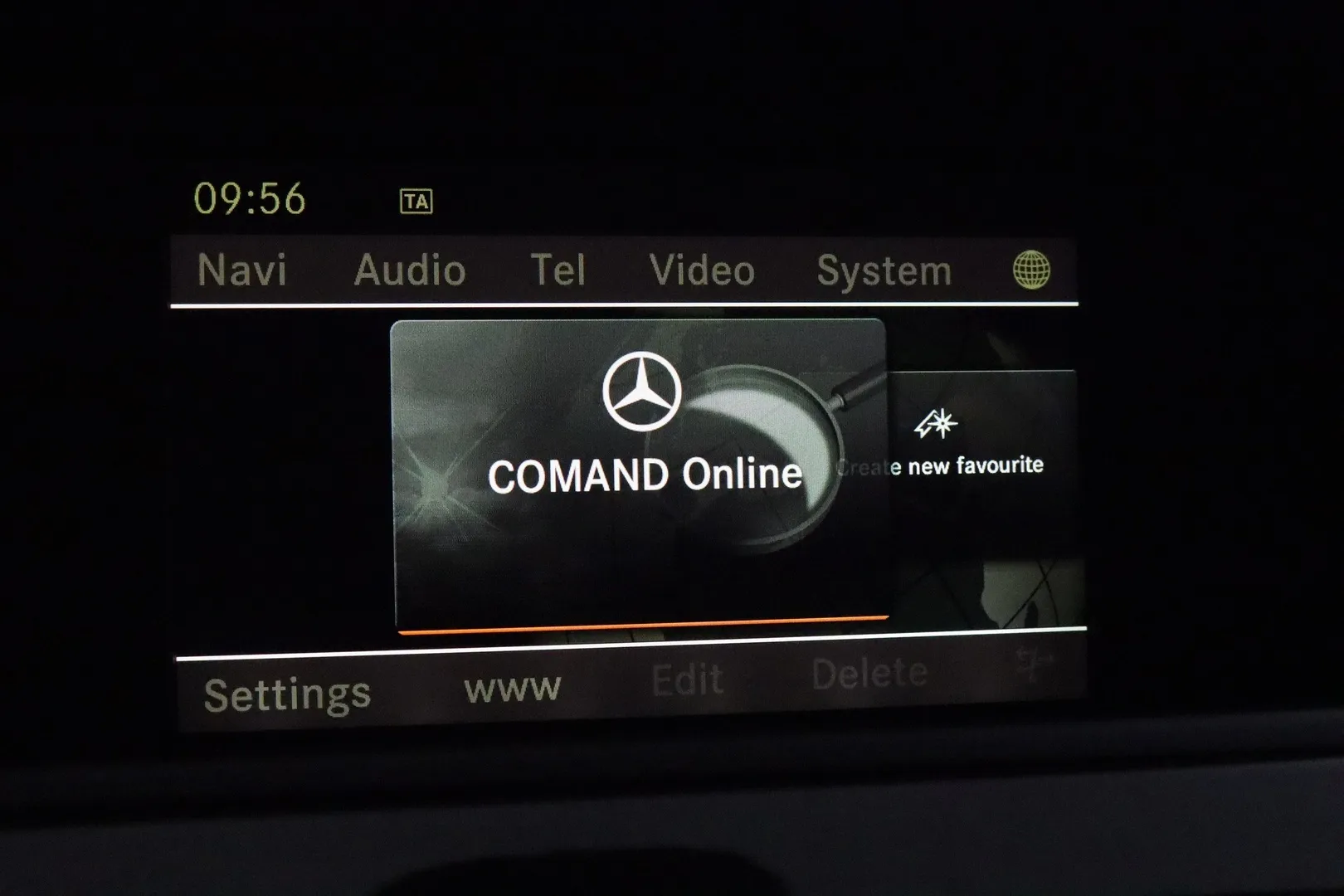 Mercedes-Benz C BXA-590 carousel image