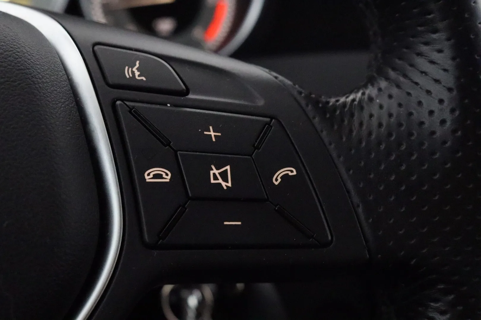 Mercedes-Benz C BXA-590 carousel image