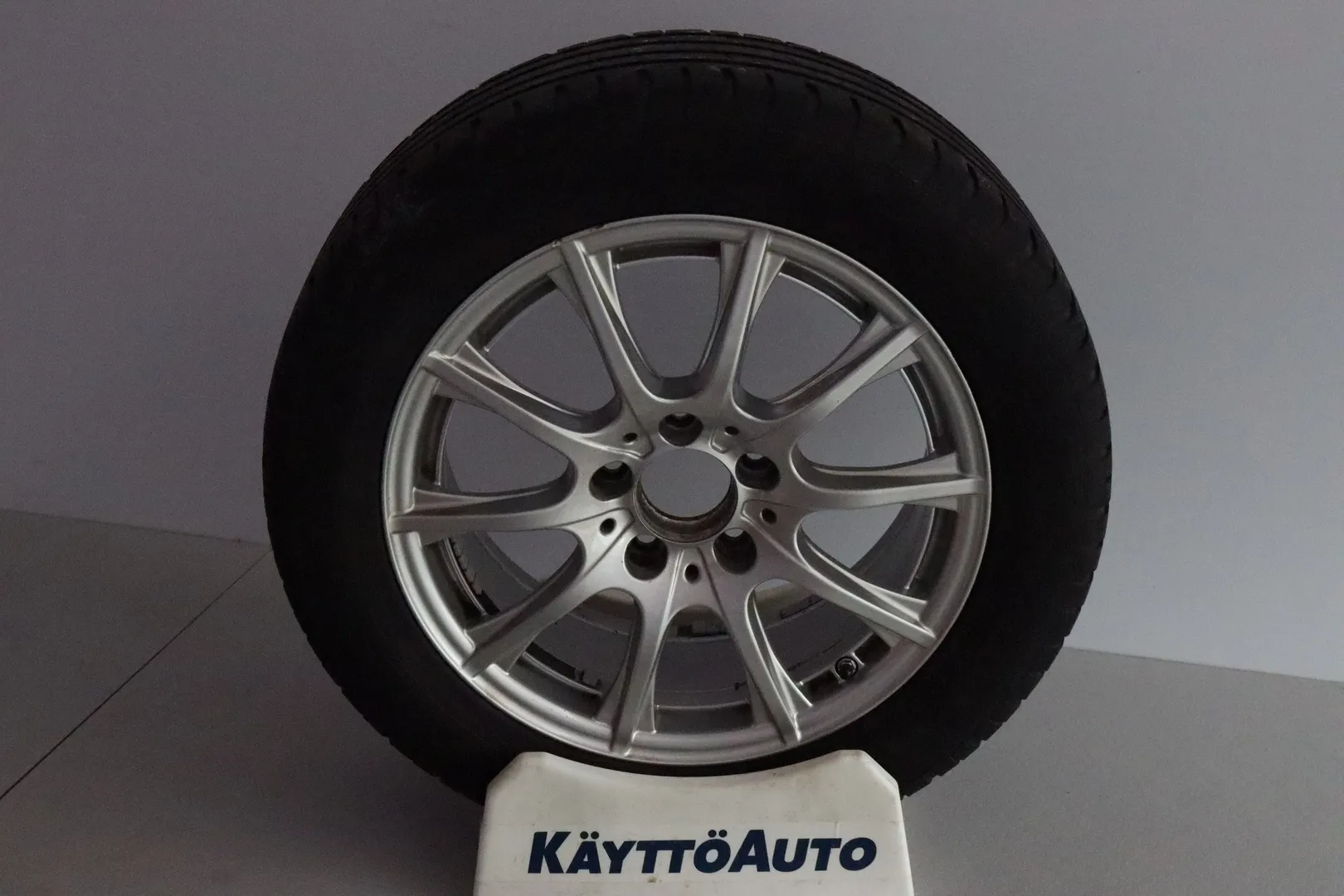 Mercedes-Benz C BXA-590 carousel image