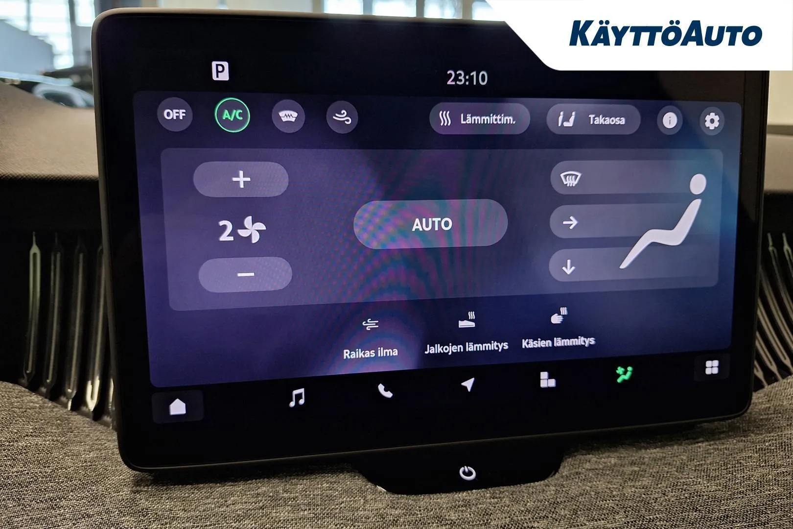 Skoda Superb ZPZ-989 carousel image