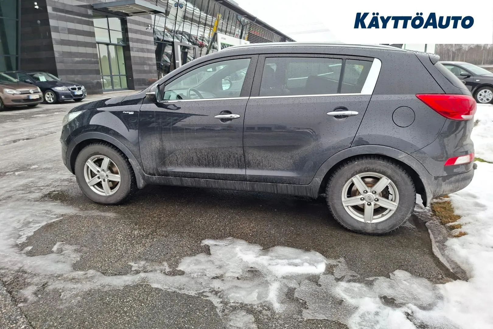 Kia Sportage XRM-682 carousel image