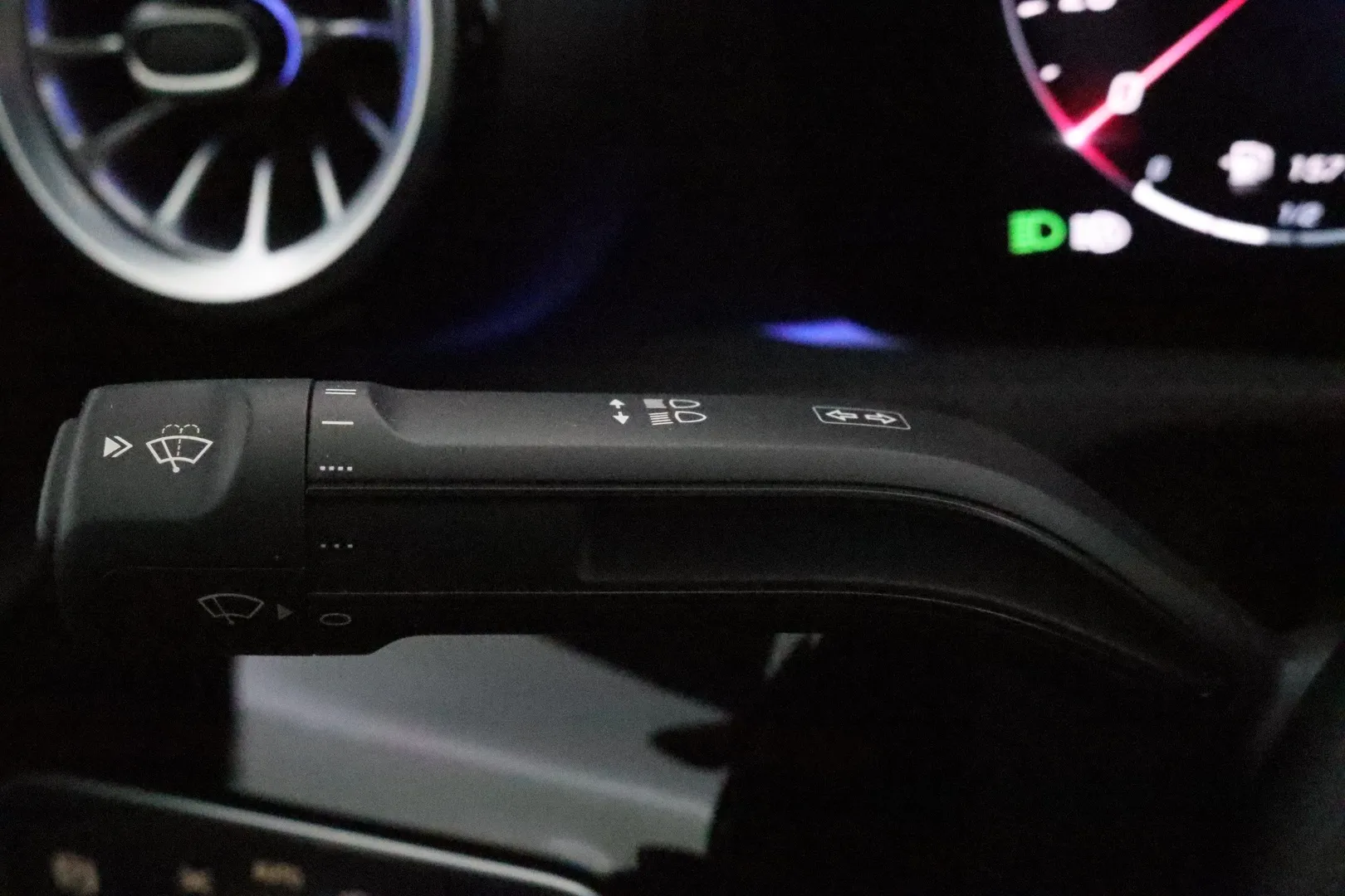 Mercedes-Benz CLA LSO-758 carousel image