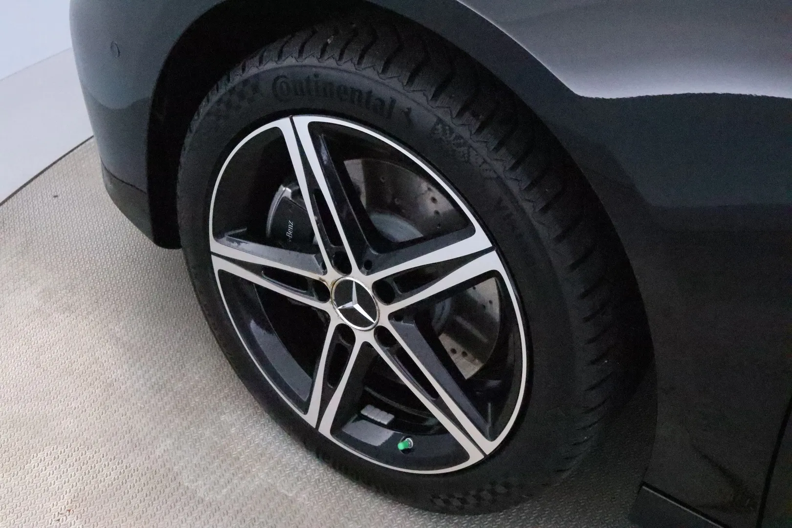 Mercedes-Benz CLA LSO-758 carousel image