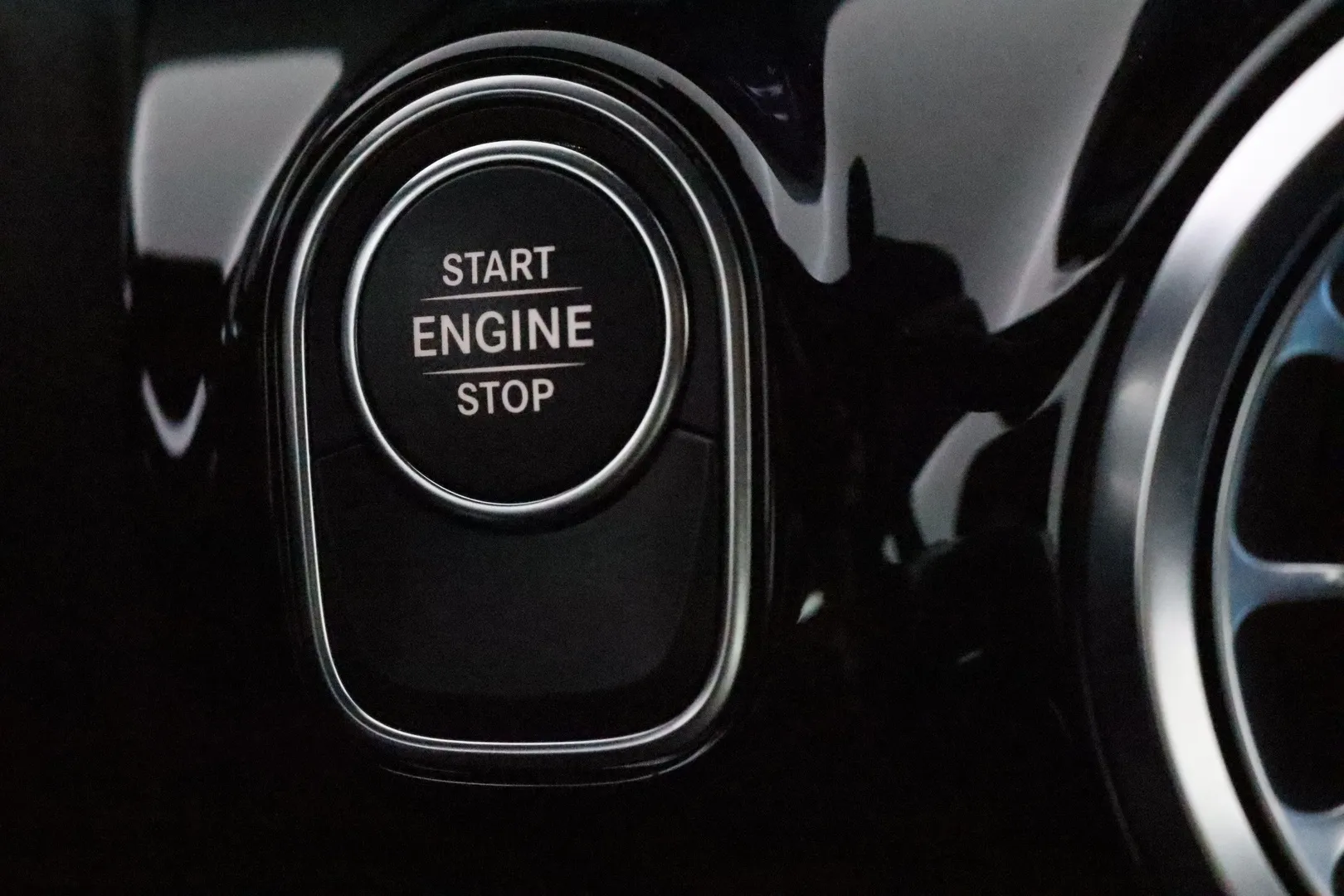 Mercedes-Benz CLA LSO-758 carousel image