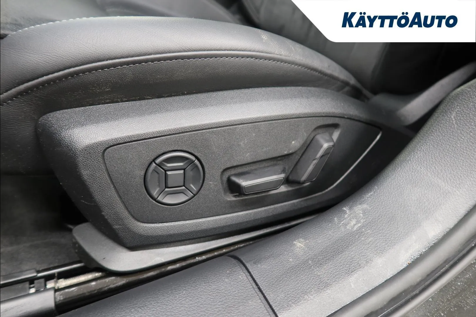 Audi A6 CRZ-957 carousel image