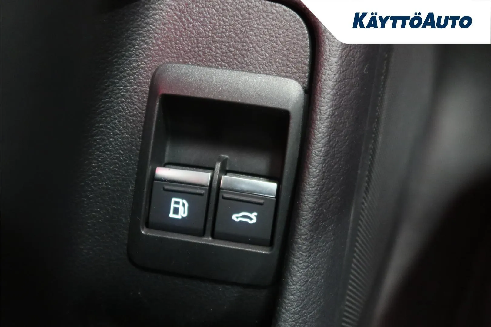 Audi A6 CRZ-957 carousel image