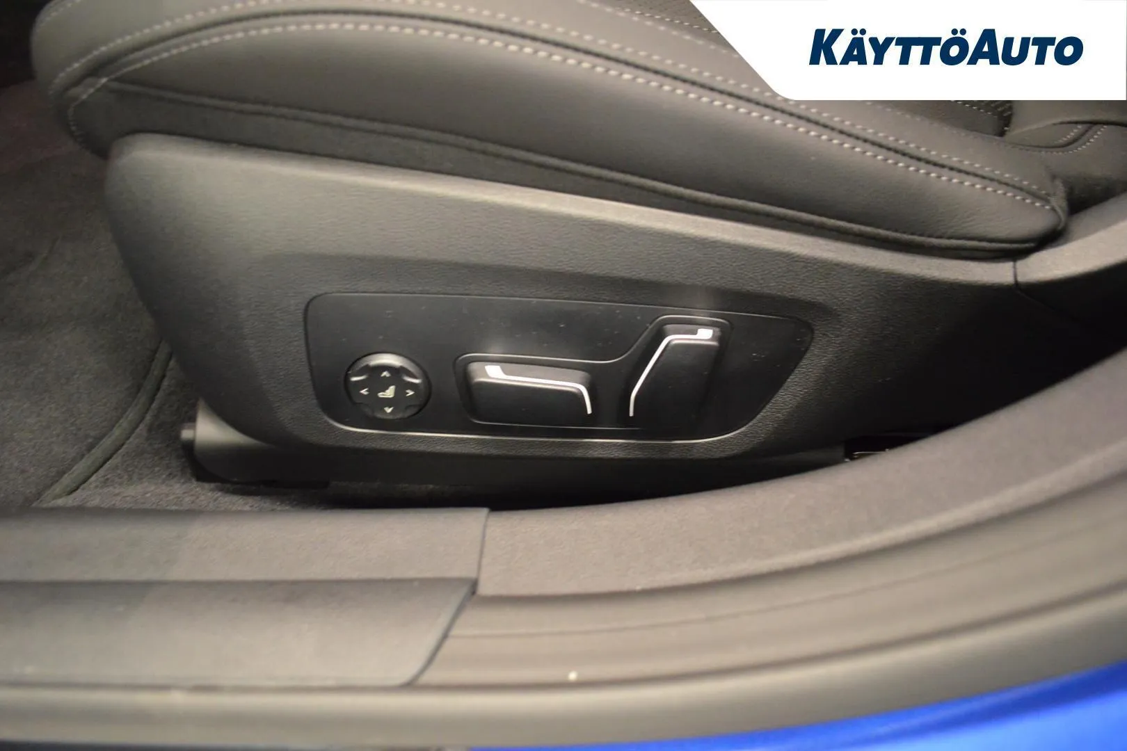 BMW I4 M60 YMC-374 carousel image