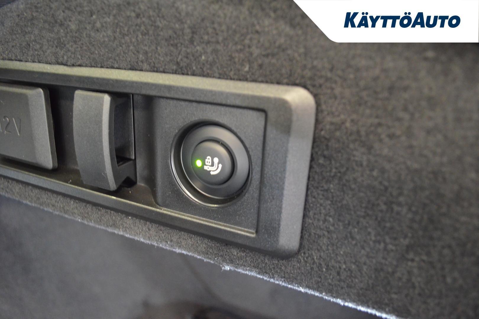 BMW i4 M60 2026, kuva 7/24