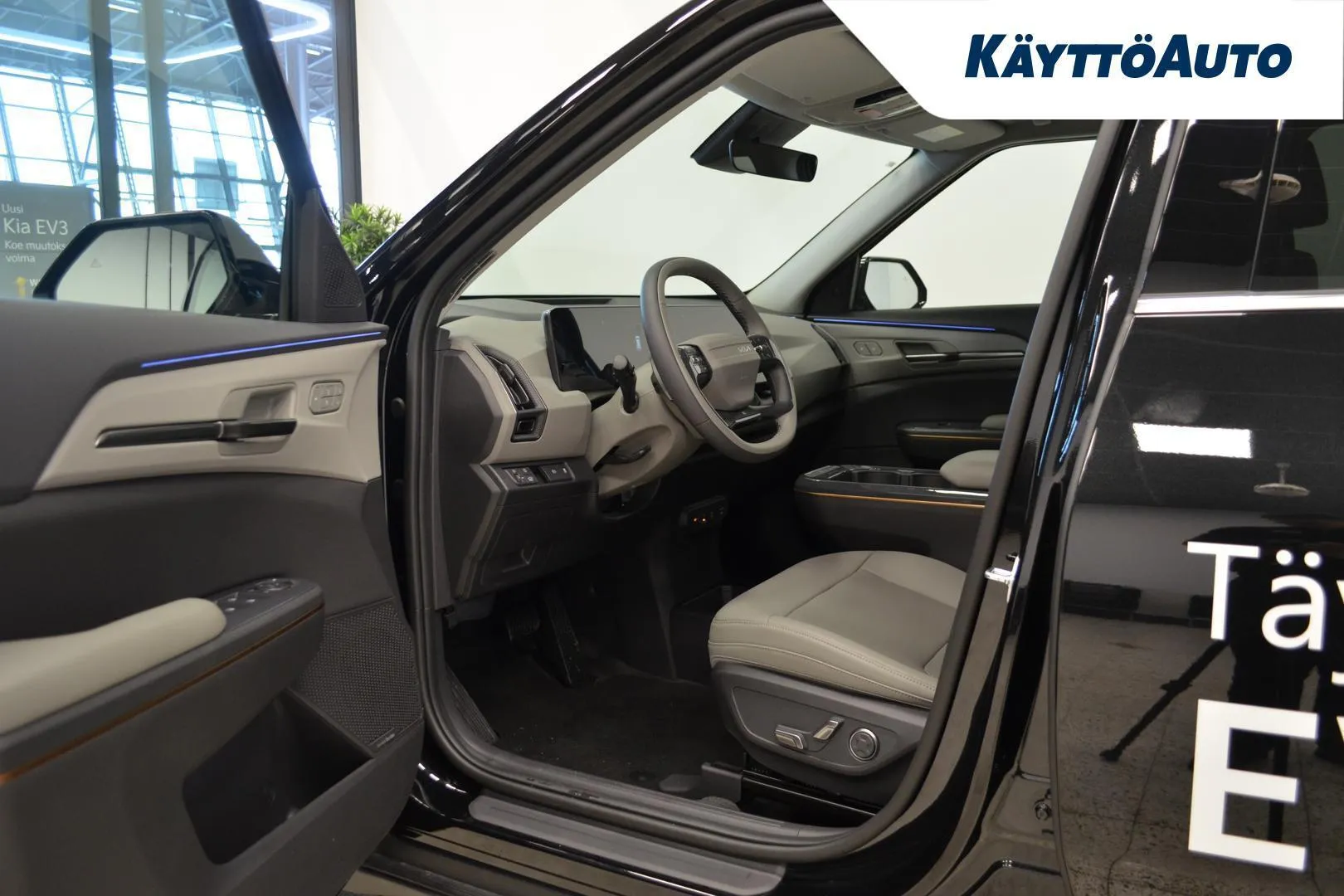 Kia EV5 XTS-680 carousel image