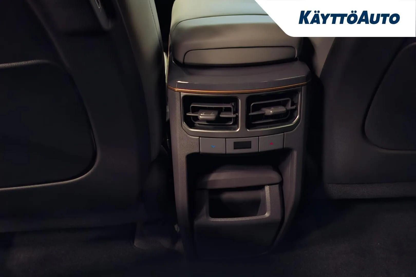 Kia EV5 XTS-680 carousel image