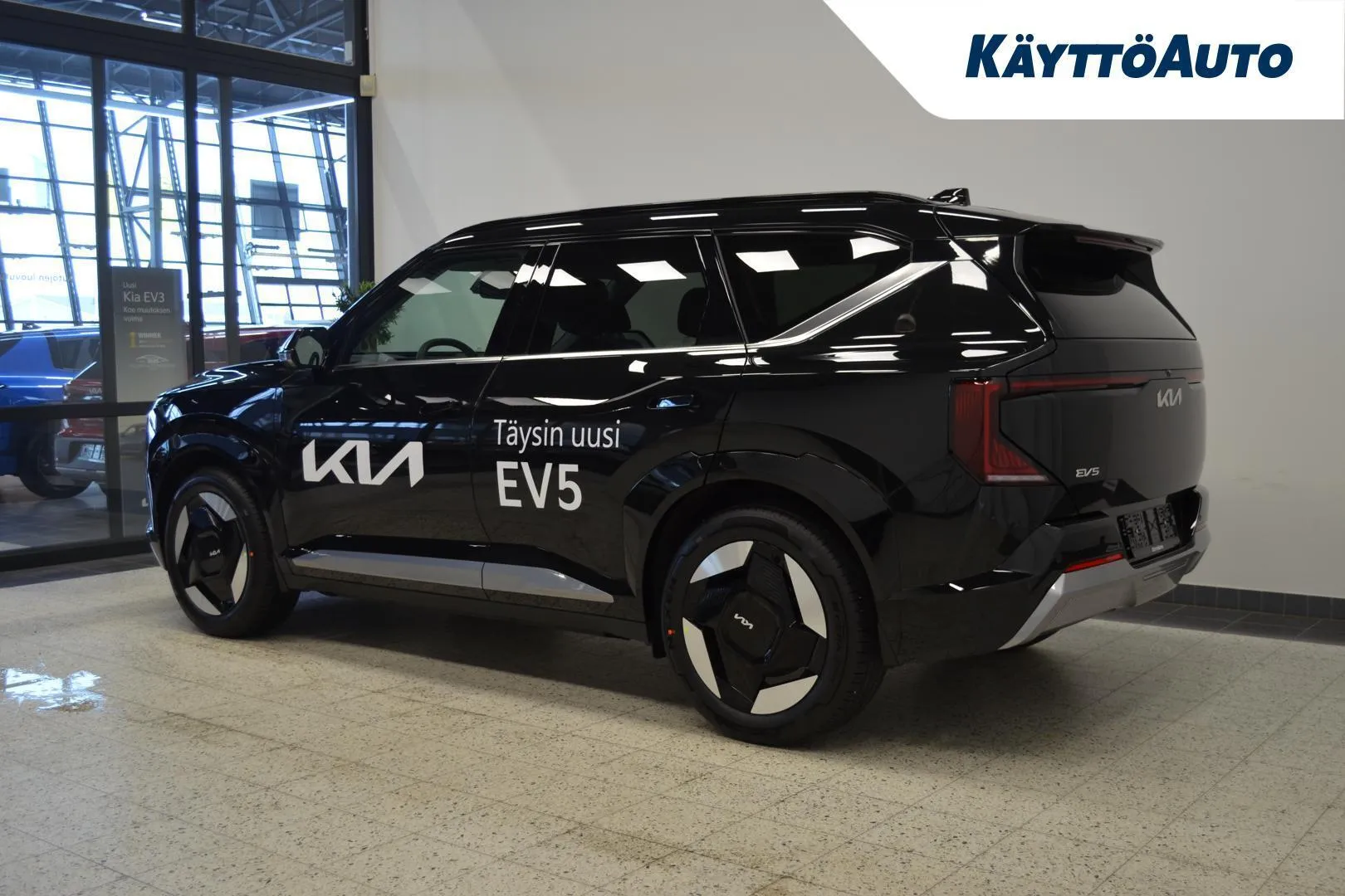 Kia EV5 XTS-680 carousel image