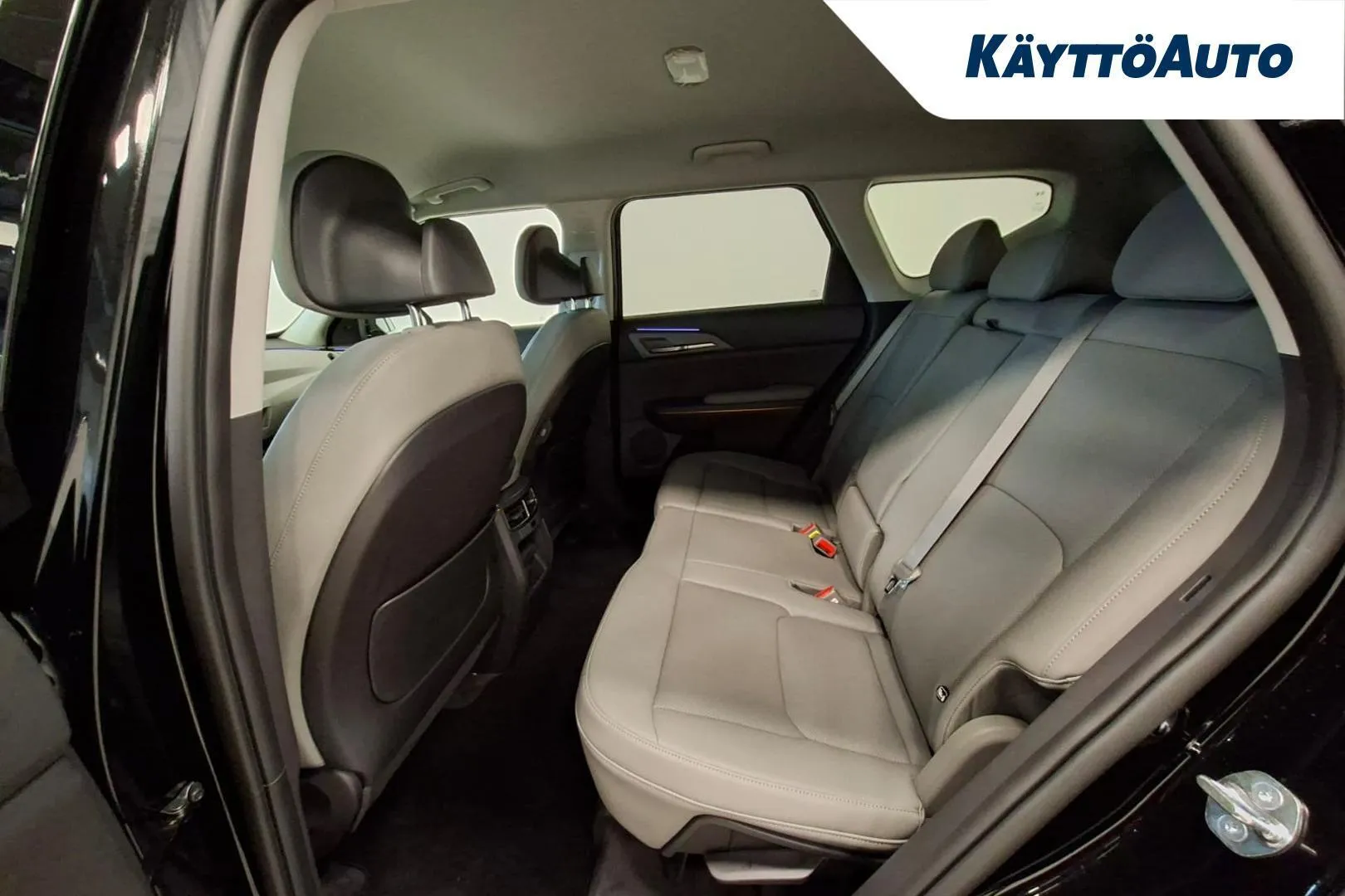 Kia EV5 XTS-680 carousel image