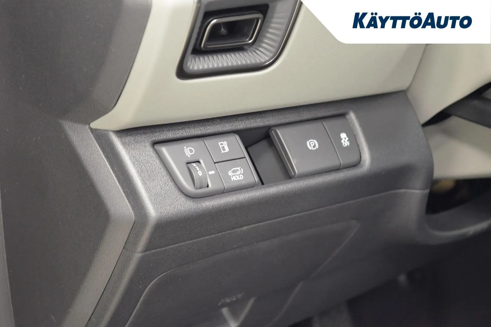 Kia EV5 XTS-680 carousel image