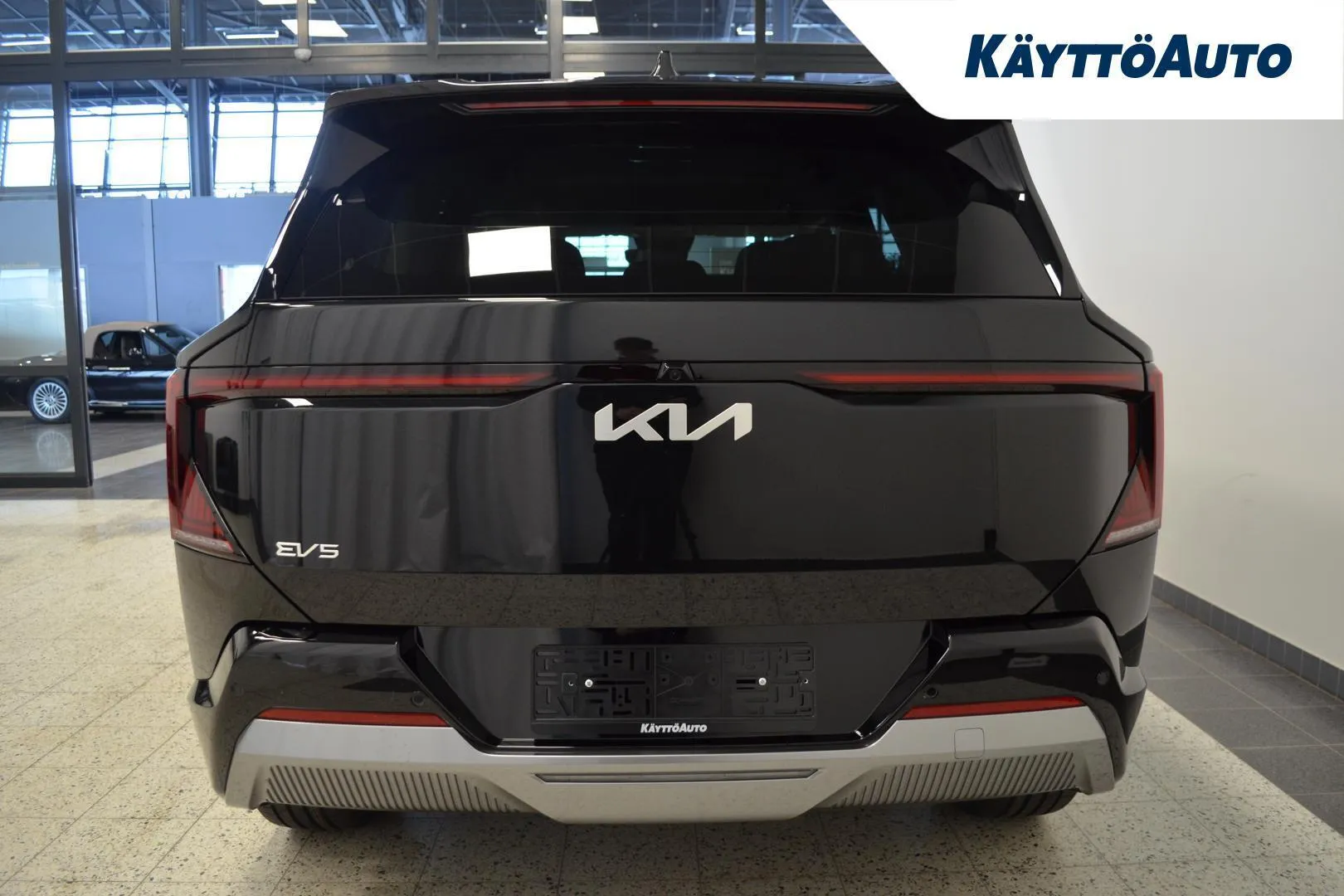 Kia EV5 XTS-680 carousel image