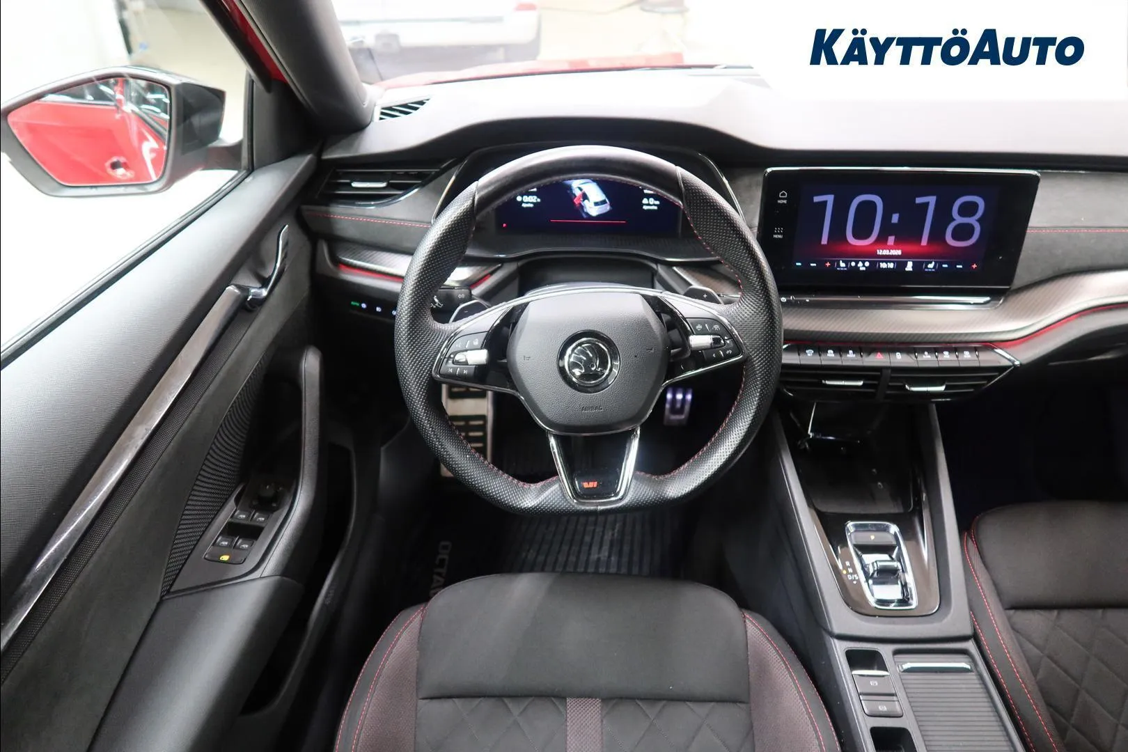 Skoda Octavia KVR-379 carousel image