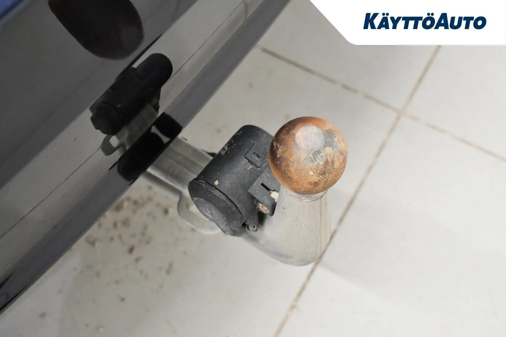 BMW 520 ZKT-718 carousel image