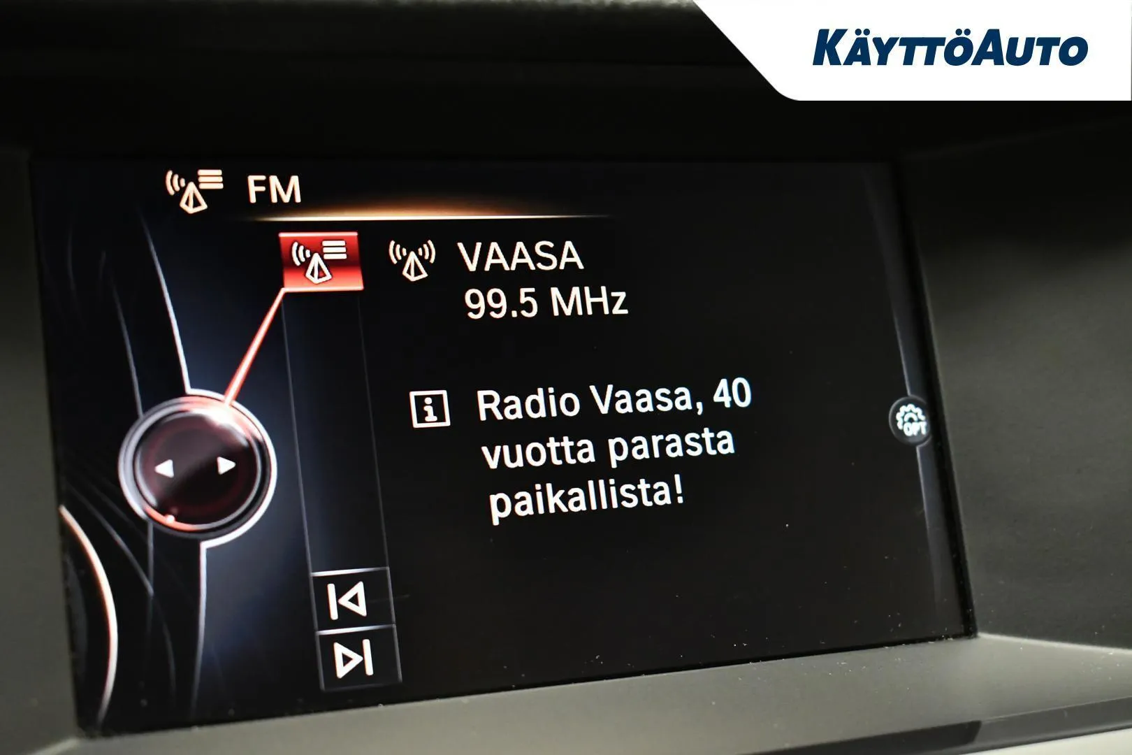 BMW 520 ZKT-718 carousel image