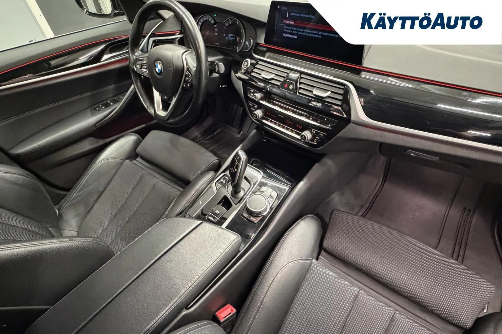 BMW 520 FOU-767 carousel image