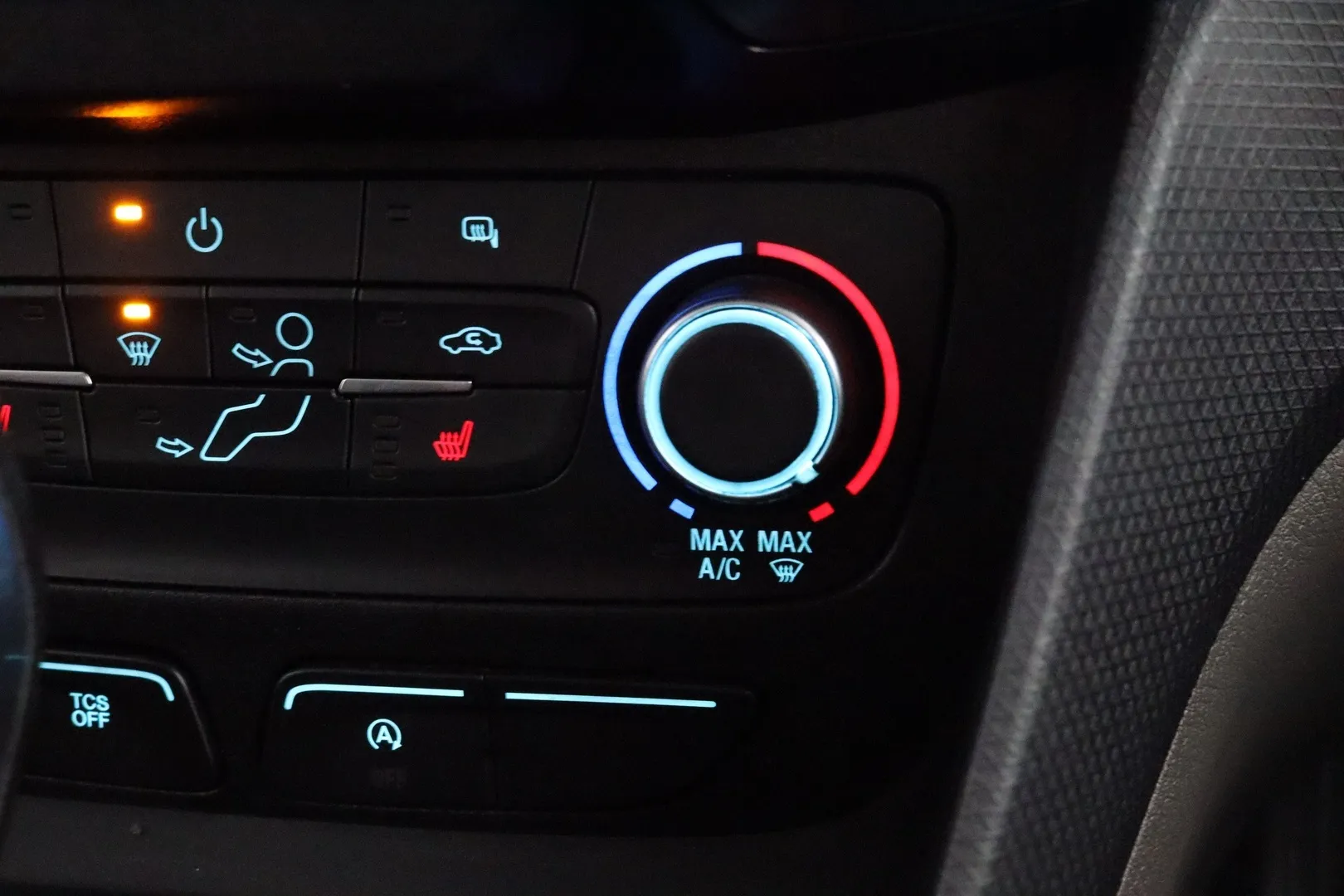 Ford Transit Connect FSN-421 carousel image
