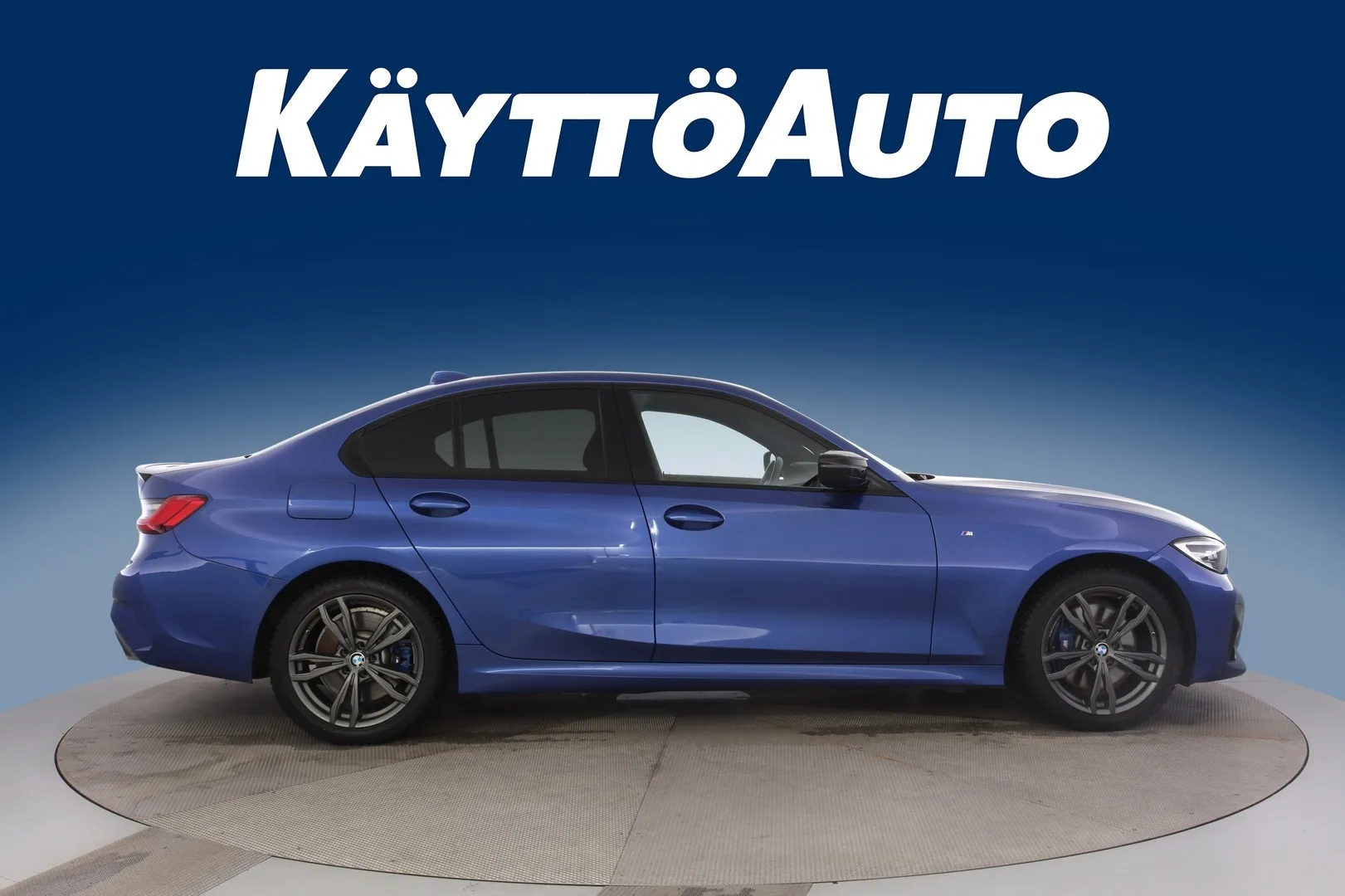 BMW 330 NMZ-600 carousel image