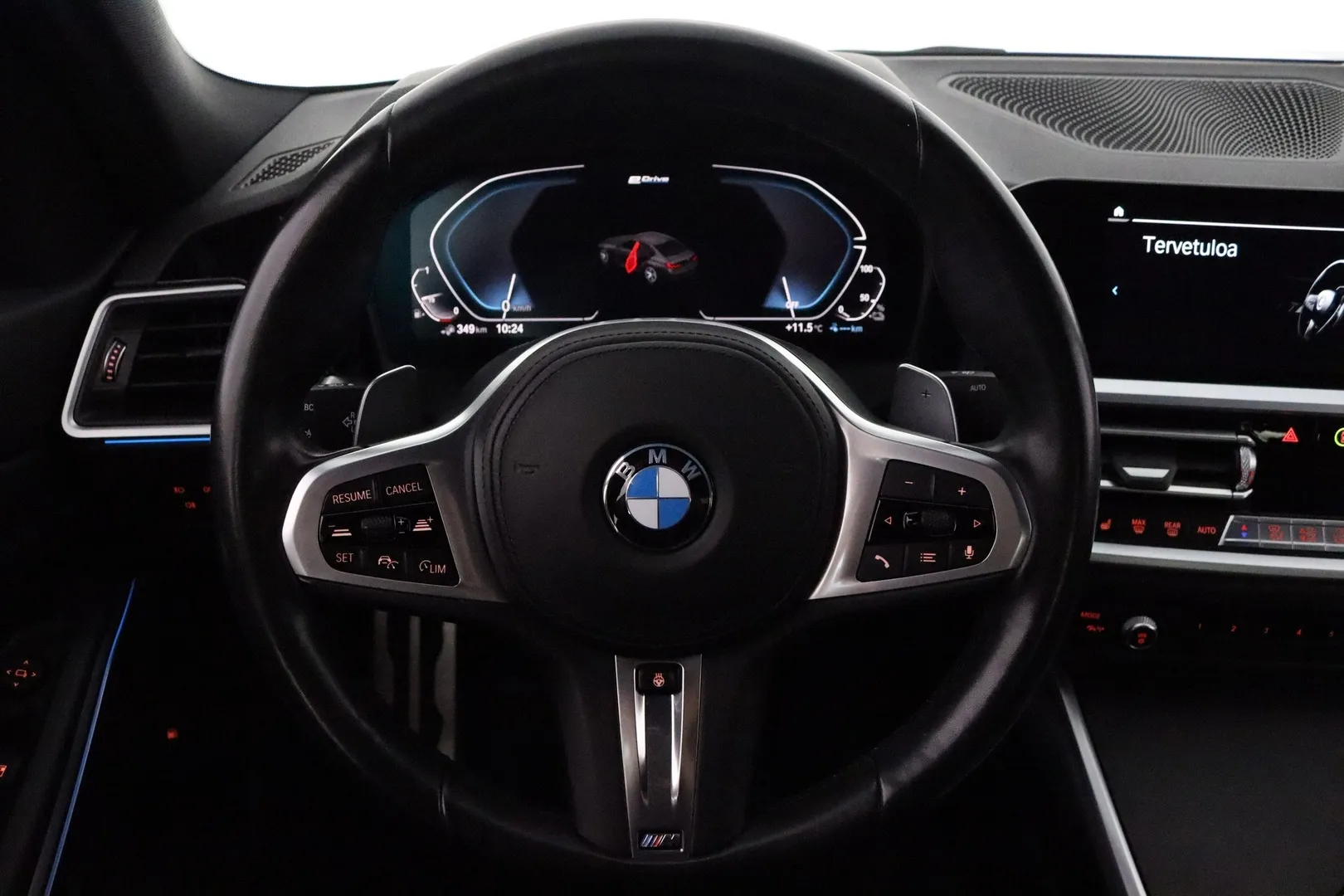 BMW 330 NMZ-600 carousel image