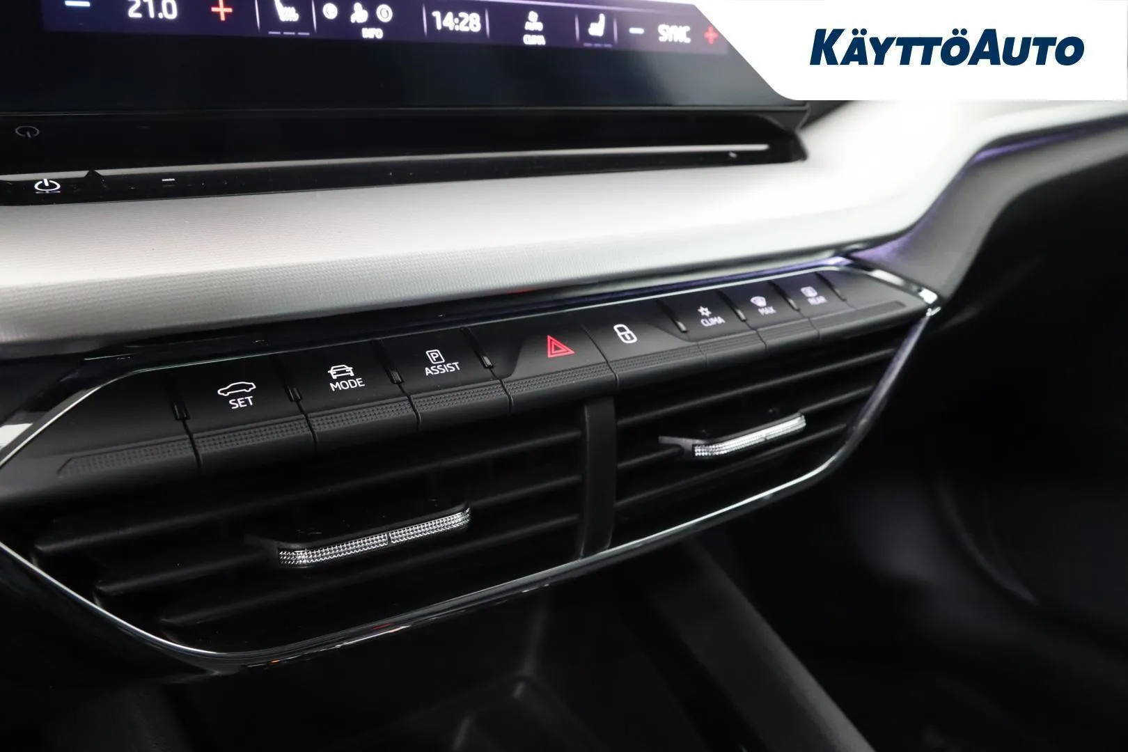 Skoda Octavia FOR-652 carousel image