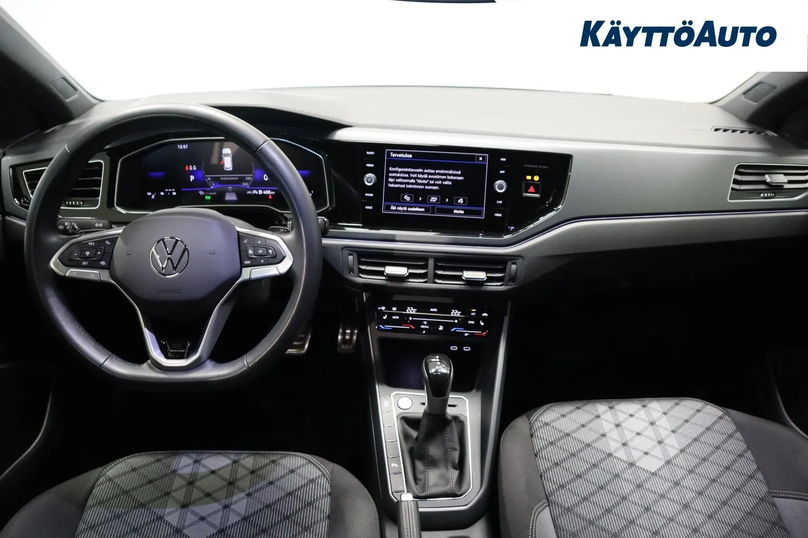 Volkswagen Taigo EVL-570 carousel image