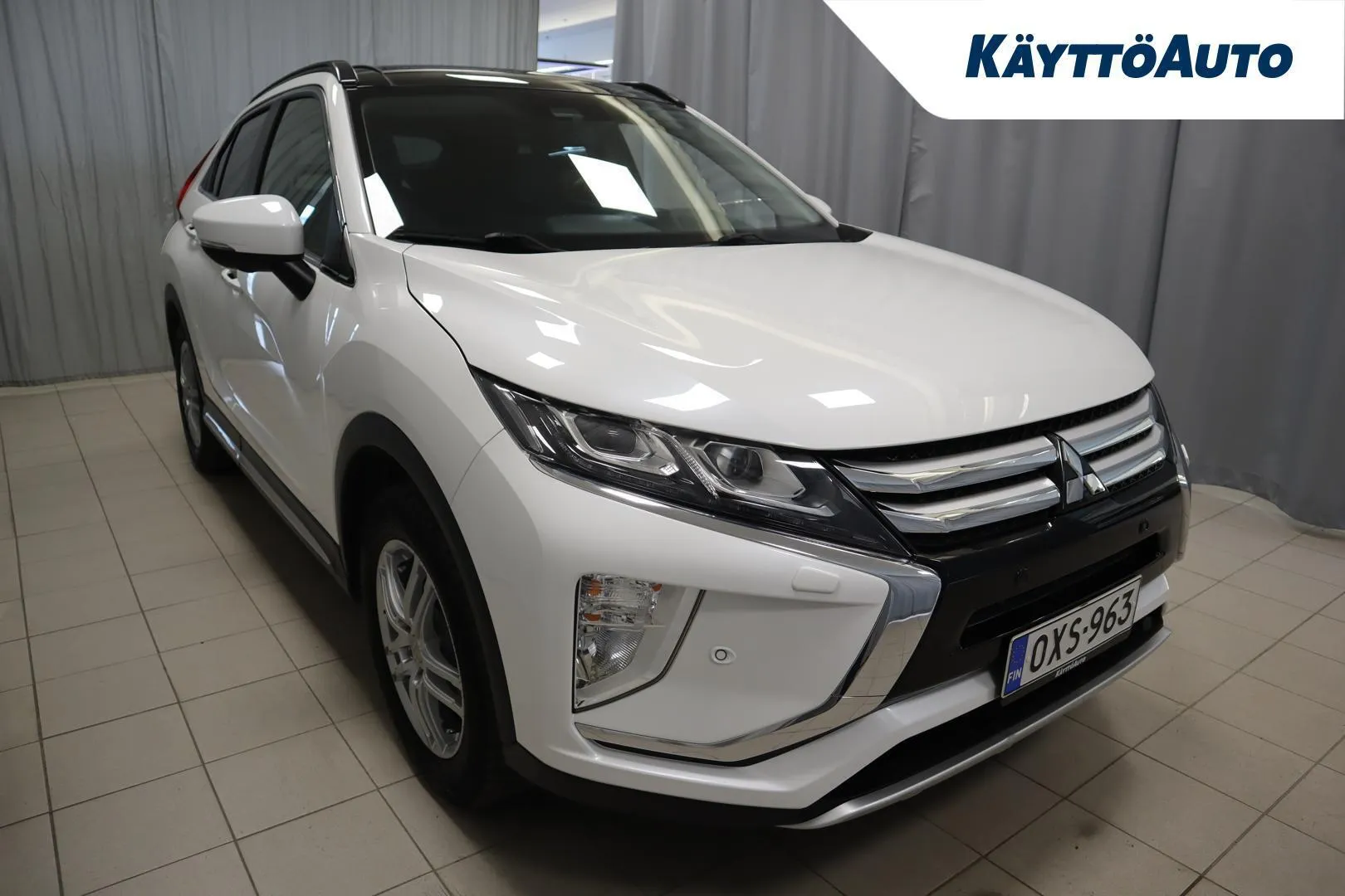 Mitsubishi Eclipse Cross OXS-963 carousel image