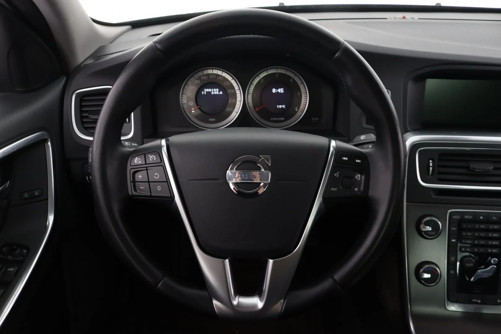 Volvo S60 SNT-832 carousel image