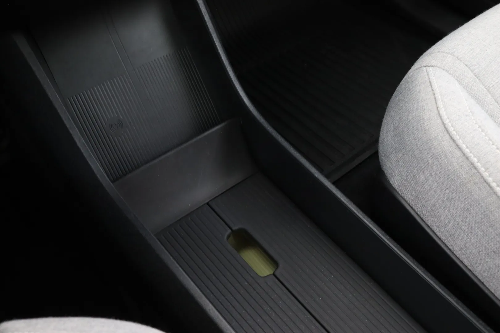 Volvo EX30 IST-142 carousel image