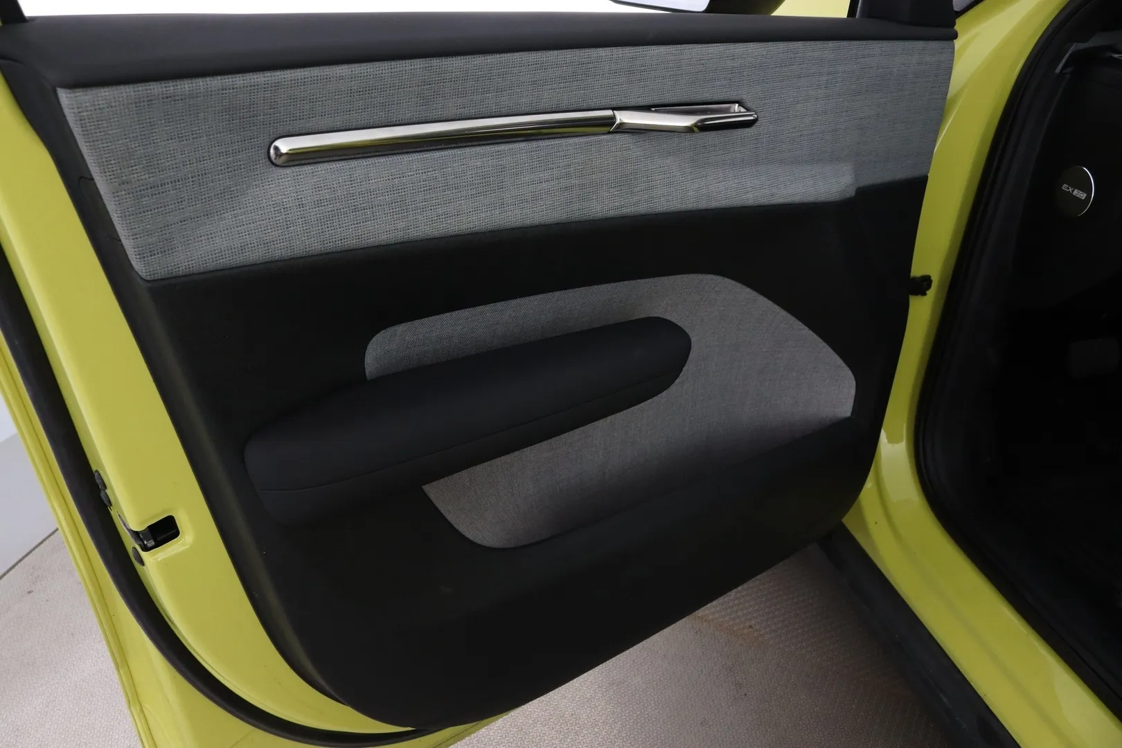 Volvo EX30 IST-142 carousel image