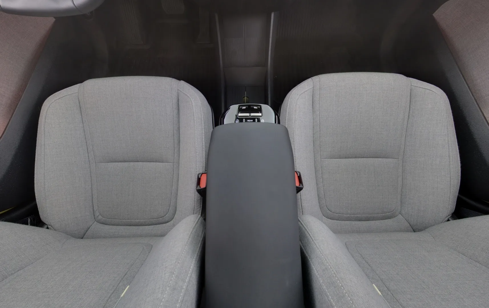 Volvo EX30 IST-142 carousel image