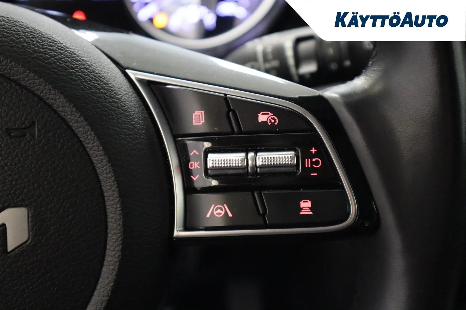 Kia Ceed NNR-490 carousel image