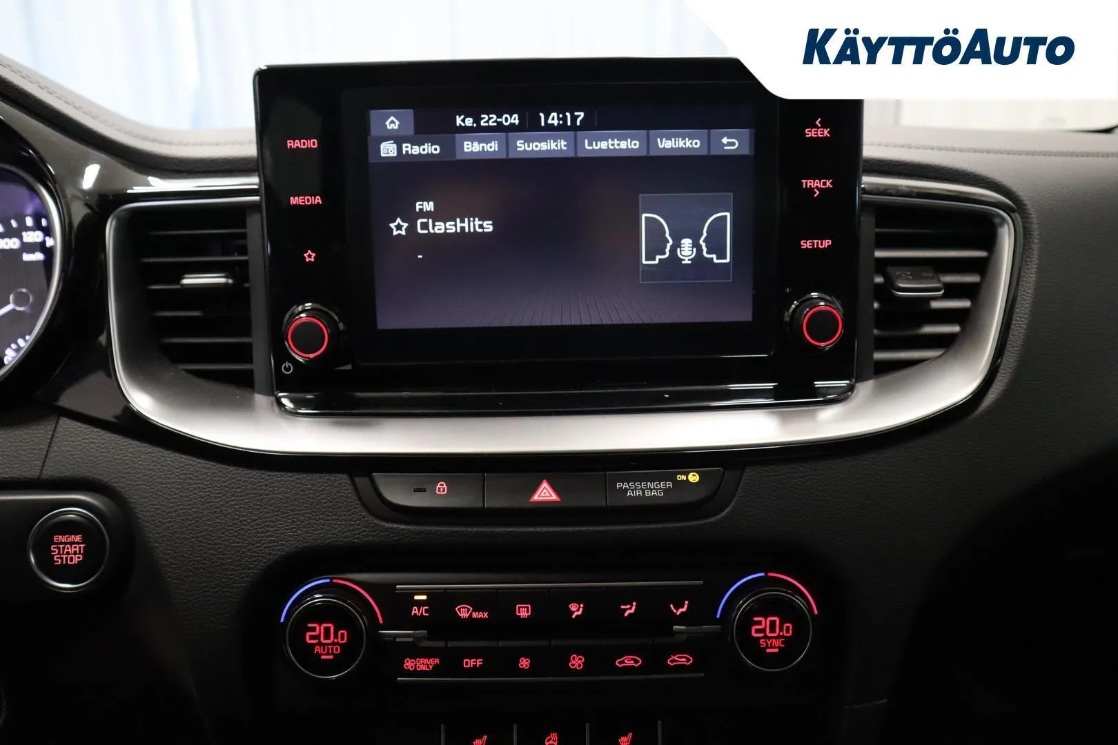 Kia Ceed NNR-490 carousel image