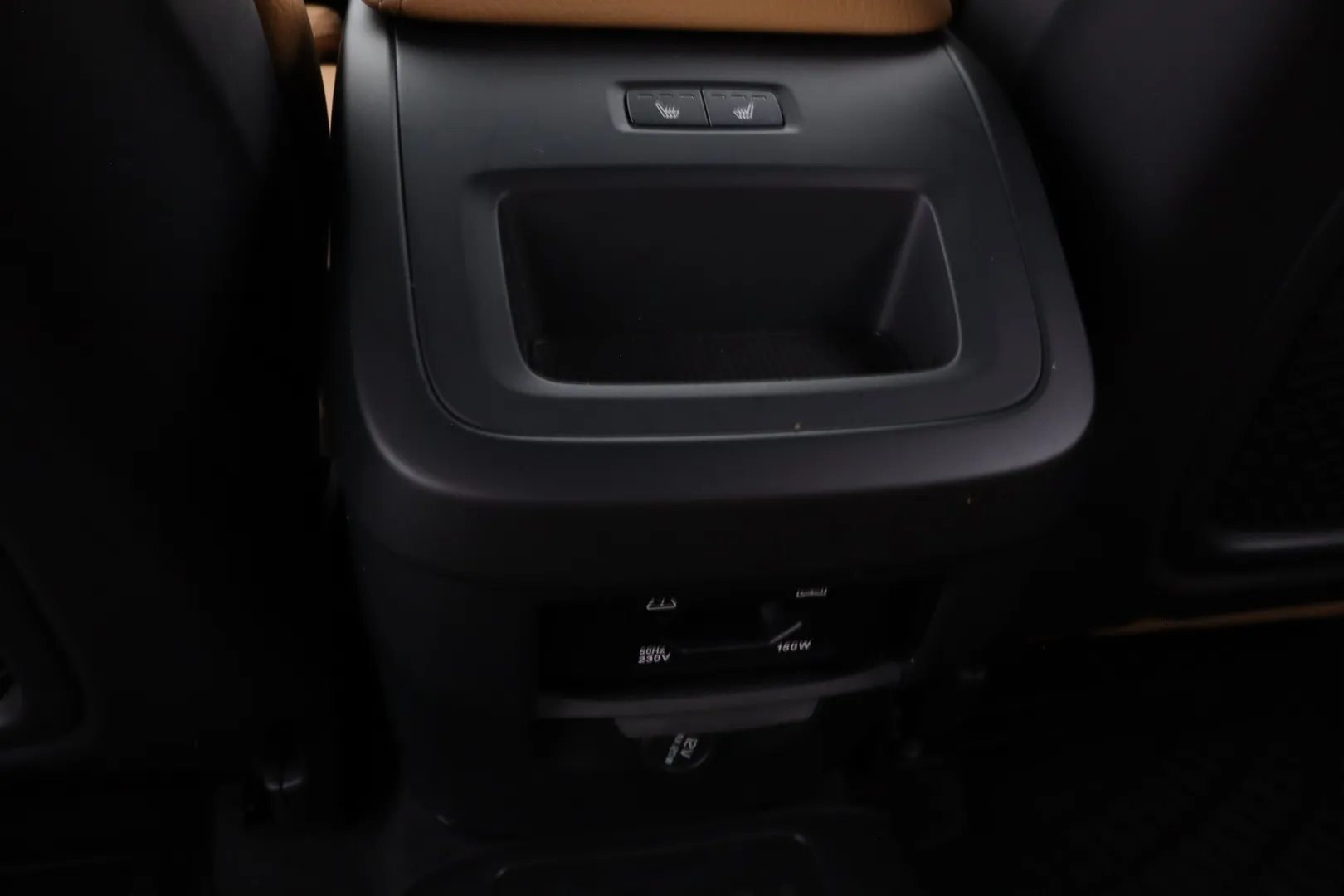 Volvo XC60 JKX-860 carousel image