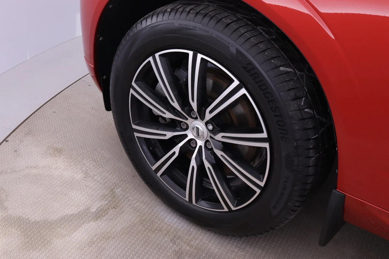 Volvo XC60 JKX-860 carousel image