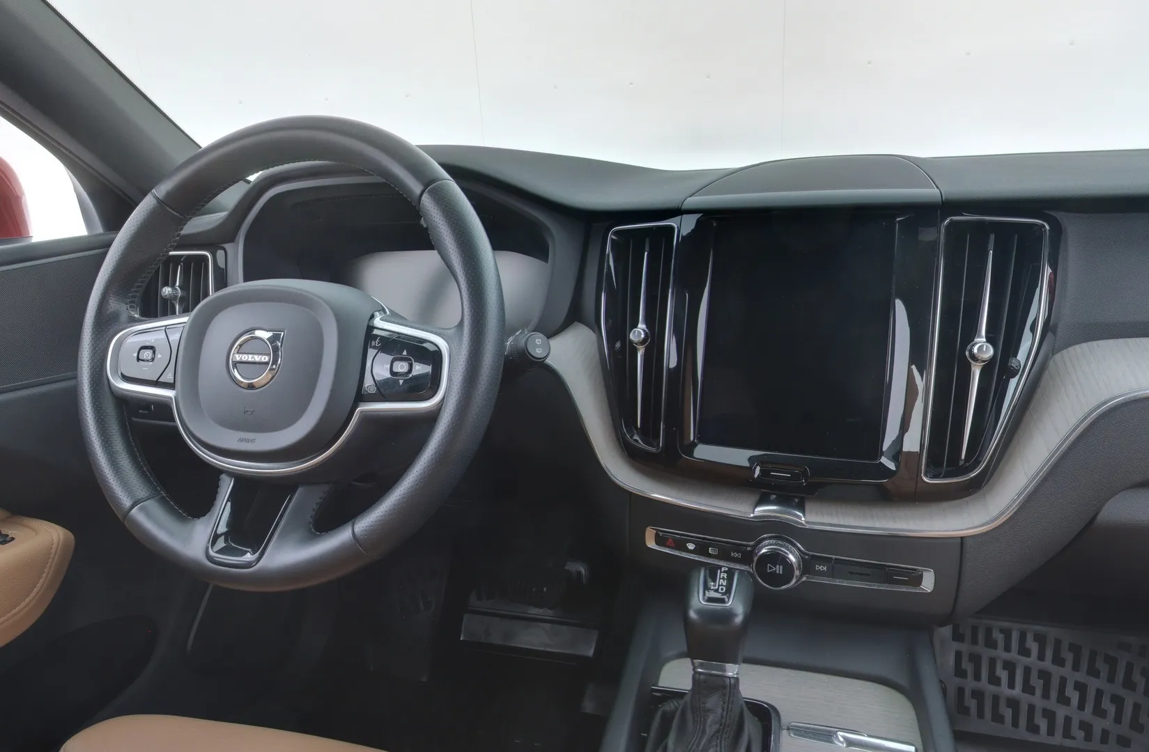 Volvo XC60 JKX-860 carousel image