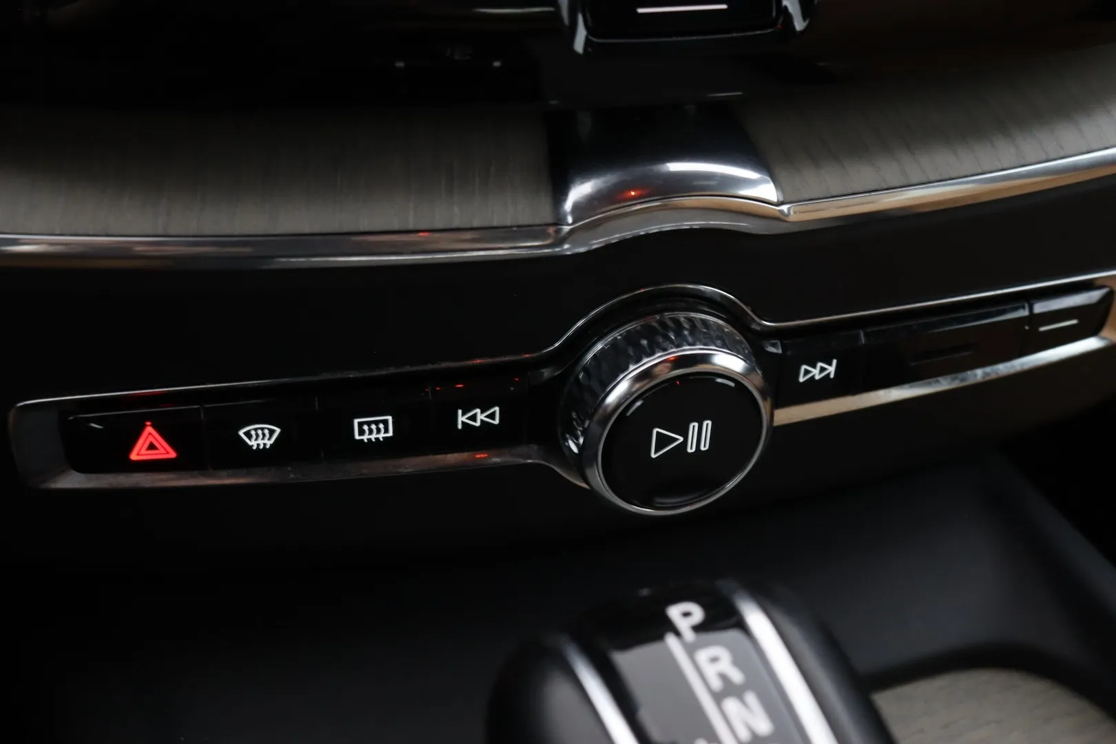 Volvo XC60 JKX-860 carousel image