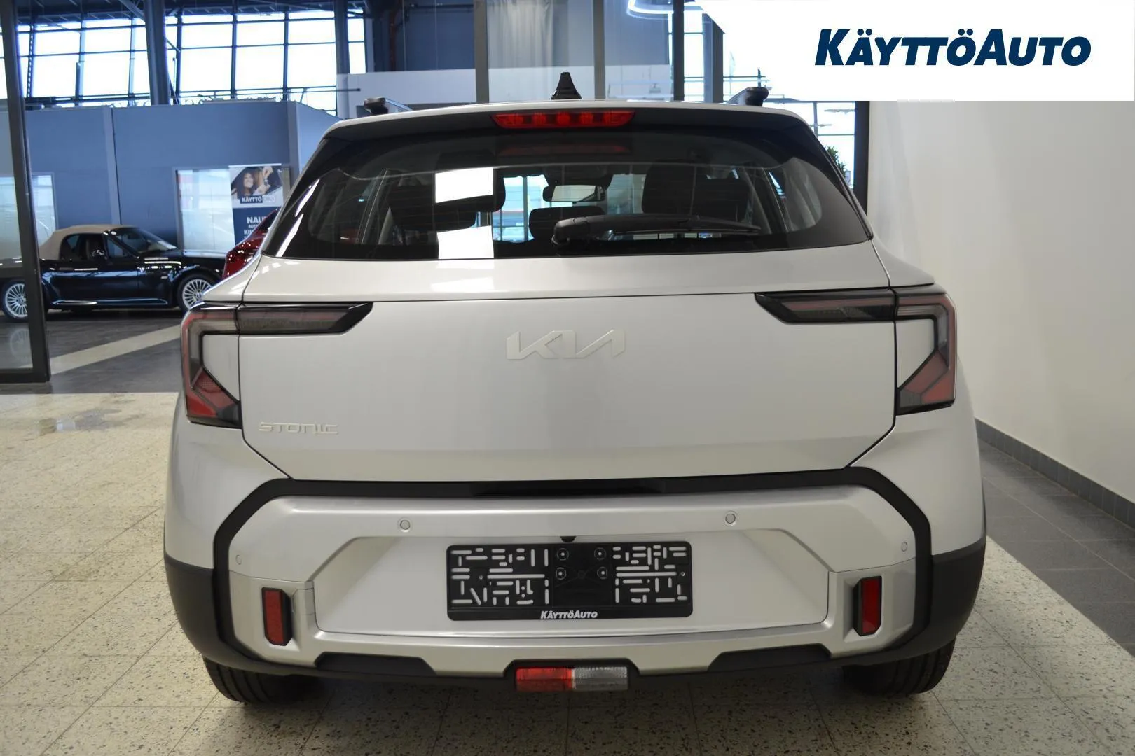 KIA STONIC MRR-313 carousel image