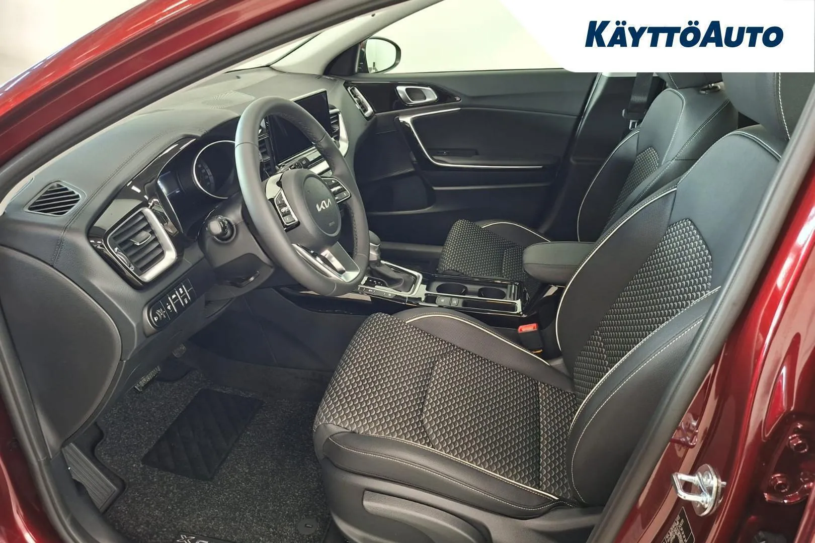 Kia XCeed YME-396 carousel image