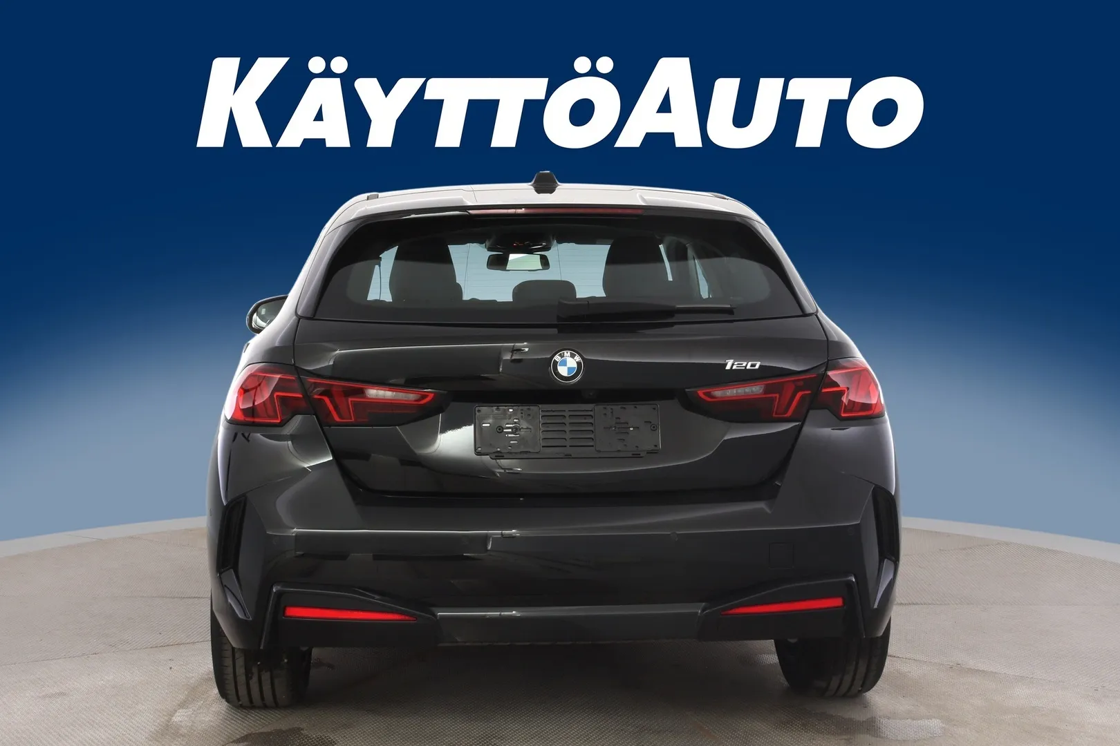 BMW 120 ZPX-675 carousel image