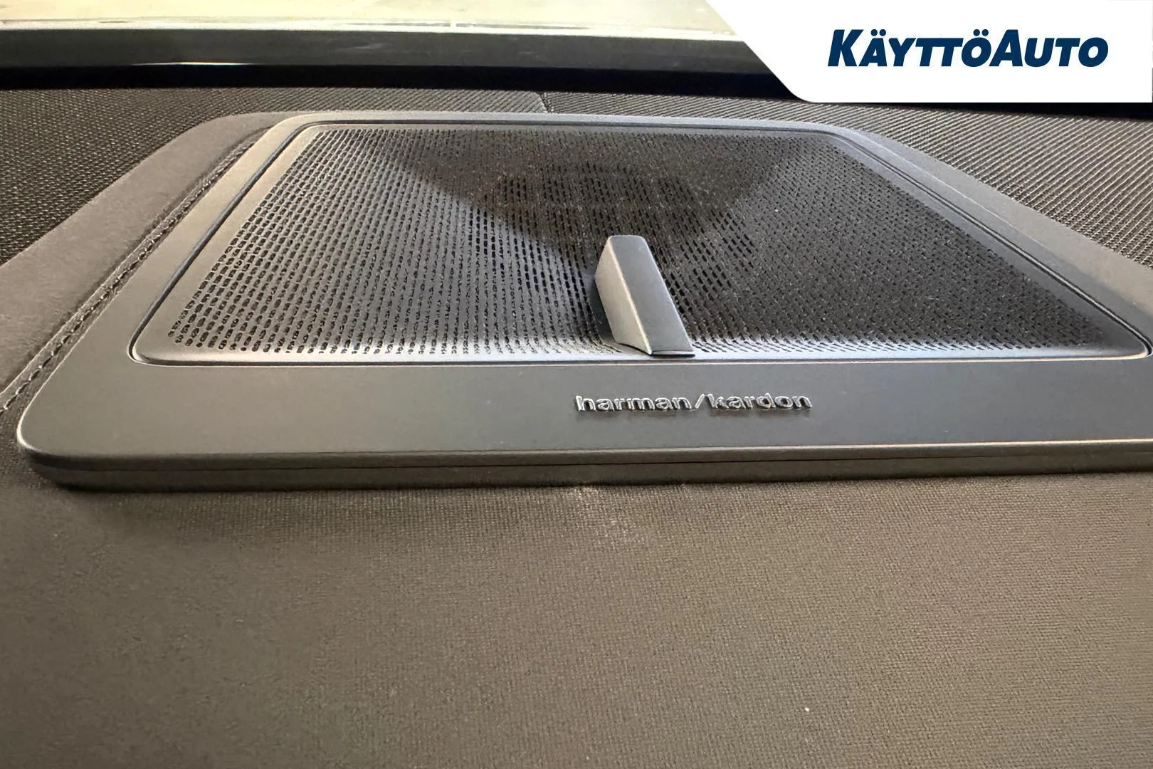 Polestar 4 XTT-699 carousel image