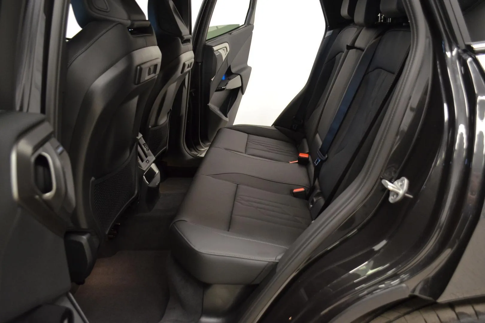 BMW X3 ZPZ-396 carousel image