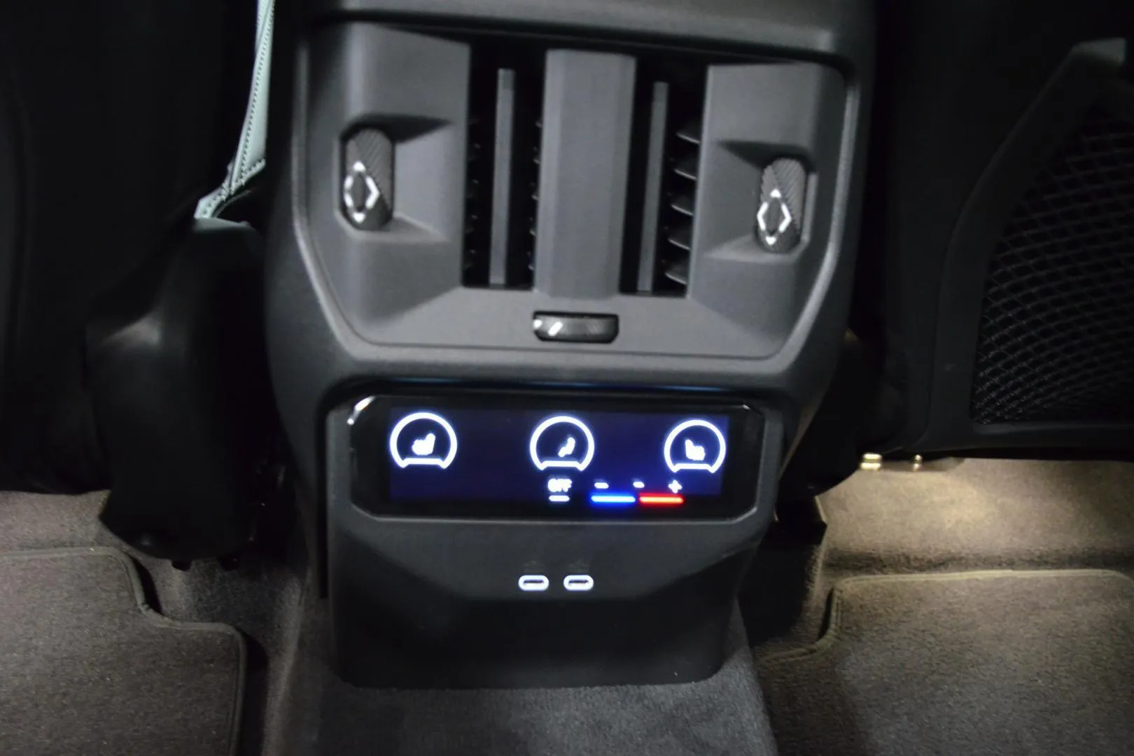 BMW X3 ZPZ-396 carousel image