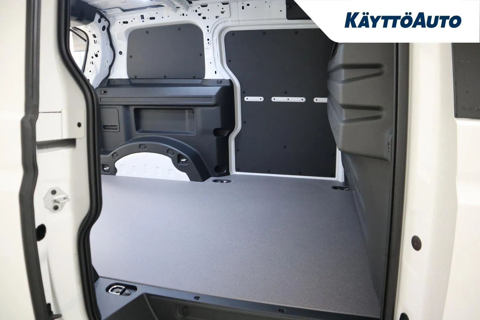 Volkswagen ID. Buzz ZRA-368 carousel image