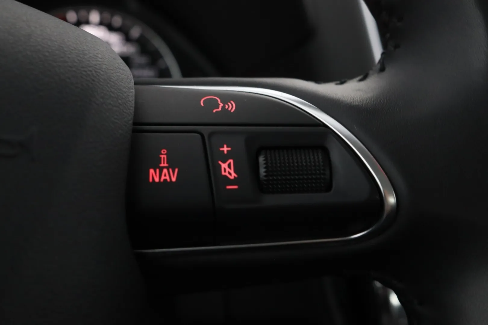 Audi Q5 CIY-746 carousel image