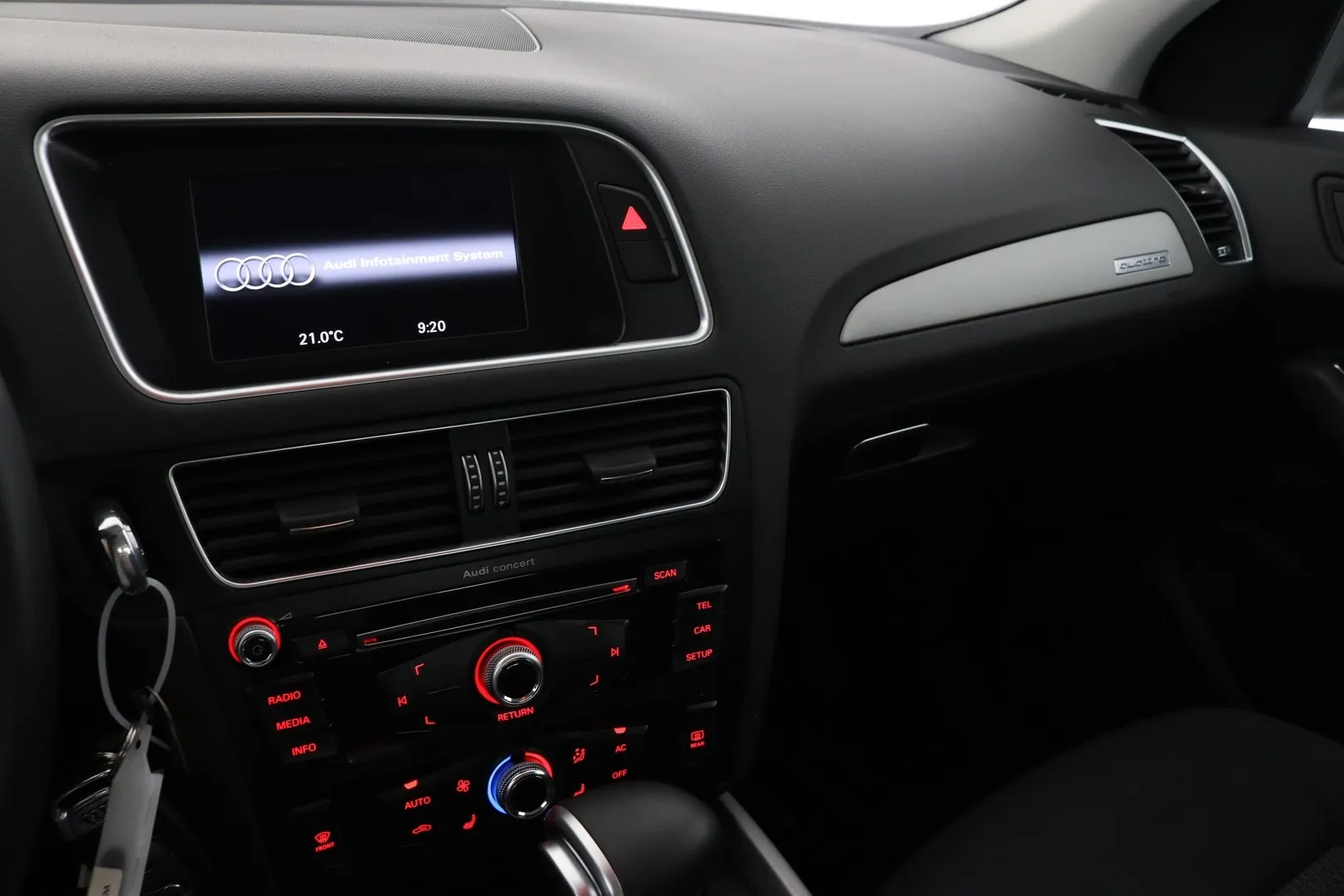Audi Q5 CIY-746 carousel image