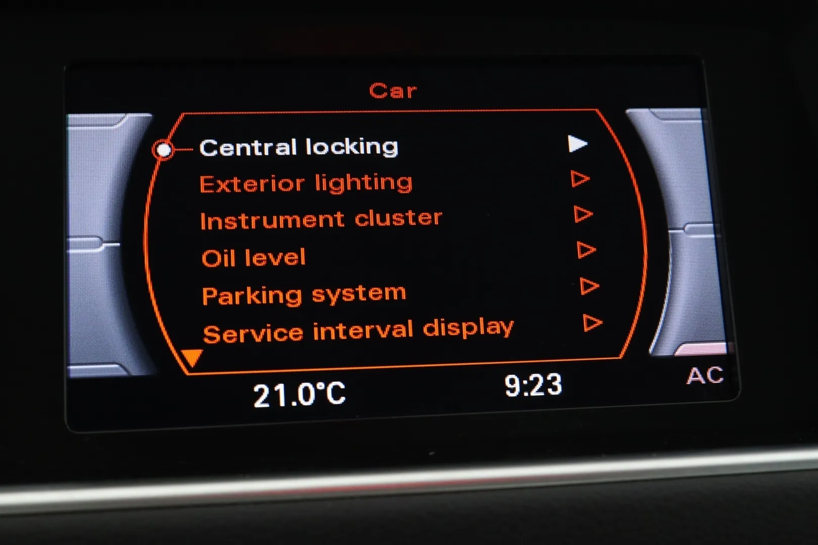Audi Q5 CIY-746 carousel image